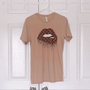 Lip Graphic Tee
